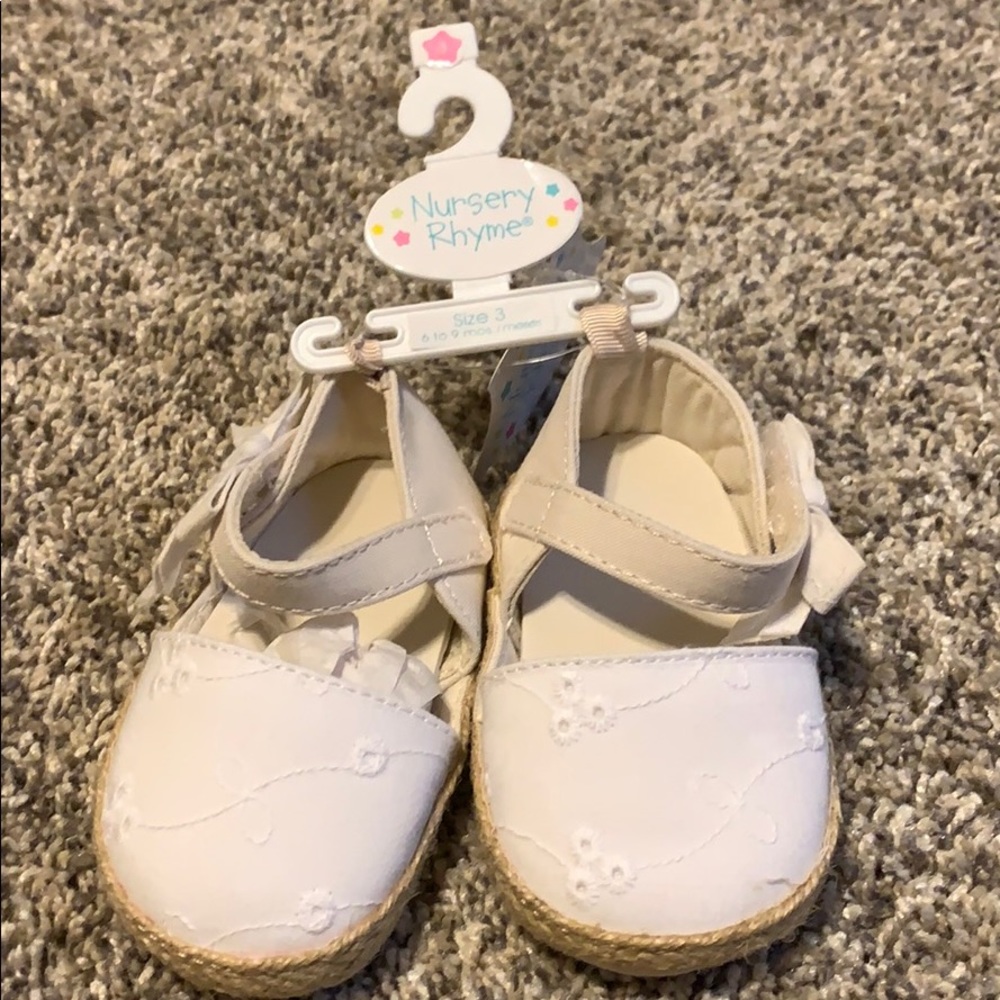 Sandals with a soft bottom for infant